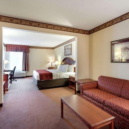 Quality Inn & Suites Bel Air I-95 Exit 77A Екстериор снимка