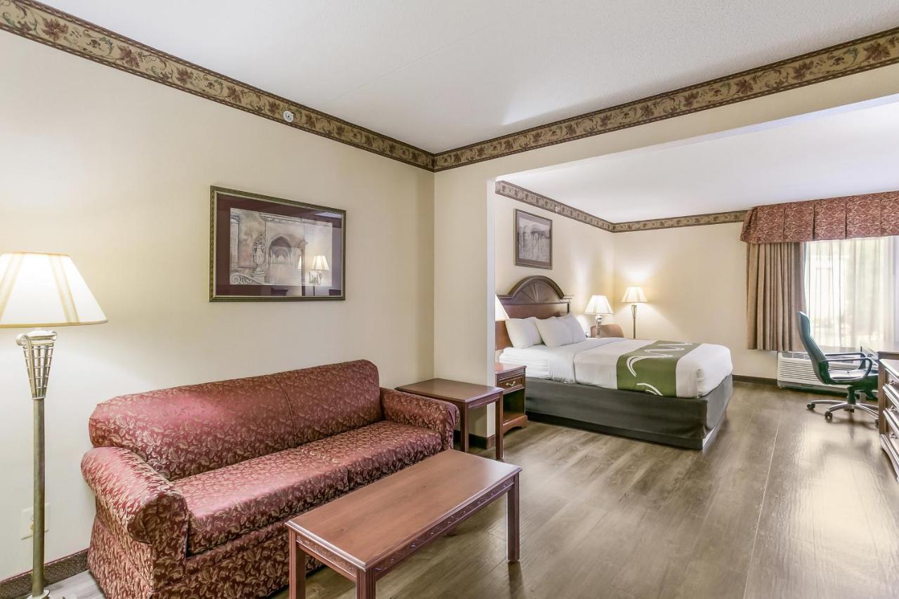 Quality Inn & Suites Bel Air I-95 Exit 77A Екстериор снимка