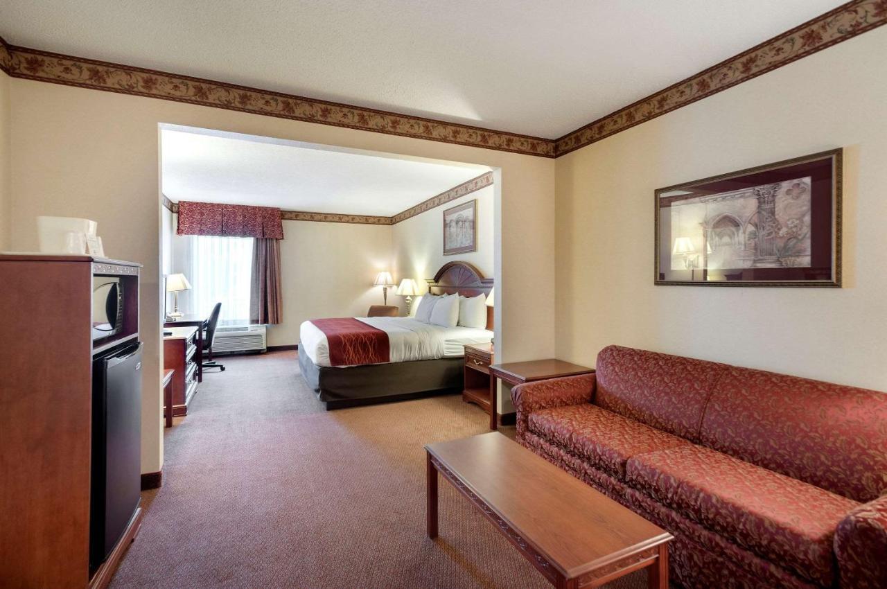Quality Inn & Suites Bel Air I-95 Exit 77A Екстериор снимка