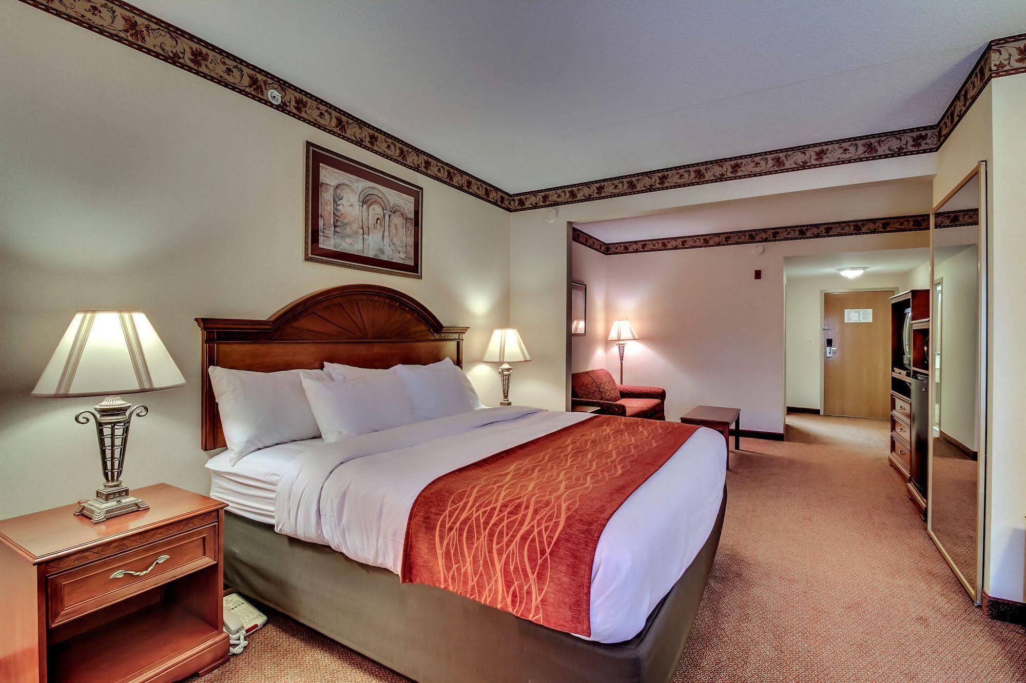 Quality Inn & Suites Bel Air I-95 Exit 77A Екстериор снимка