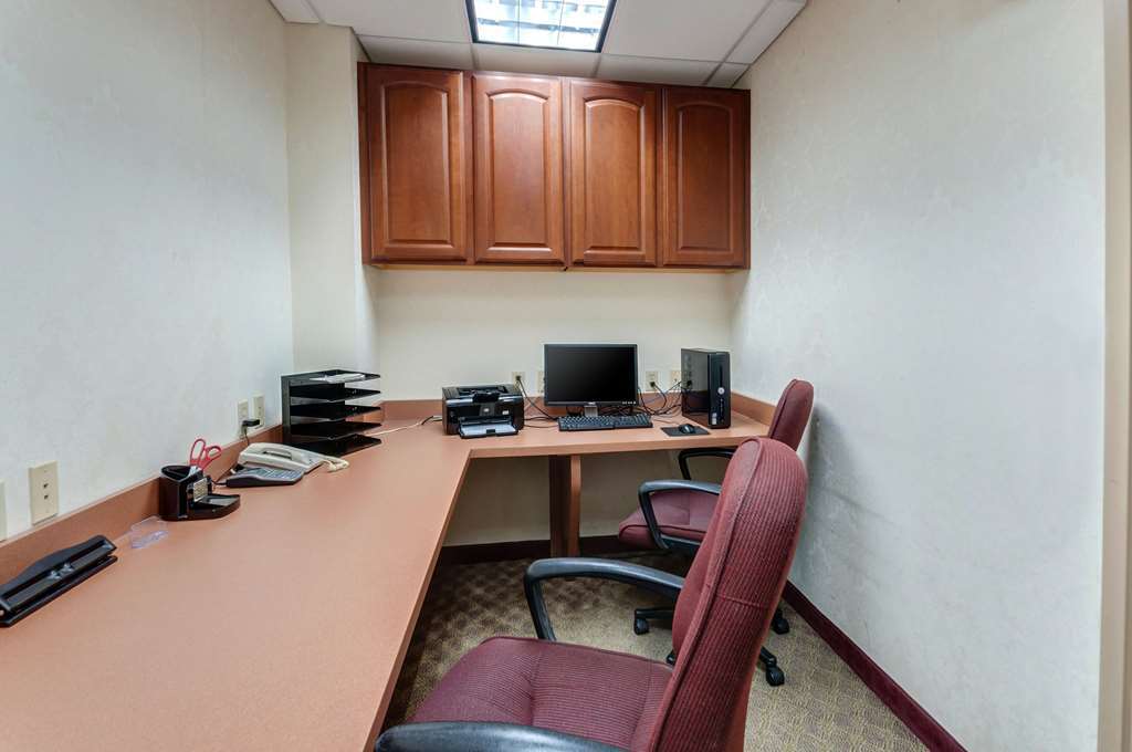 Quality Inn & Suites Bel Air I-95 Exit 77A Съоръжения снимка